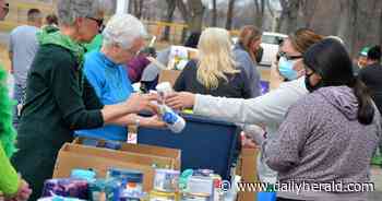 Aurora Area Interfaith Food Pantry plans distribution events - Daily Herald