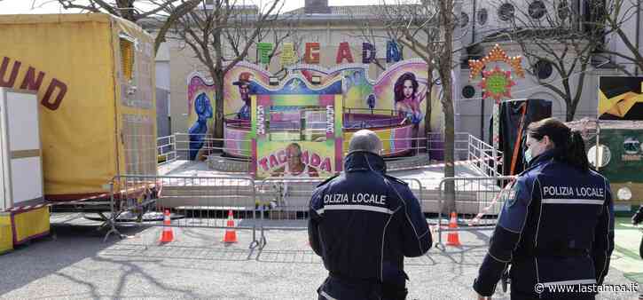 Quindicenne morta sulla giostra tra gli alberi al Luna park di Galliate, la parola ai periti - La Stampa