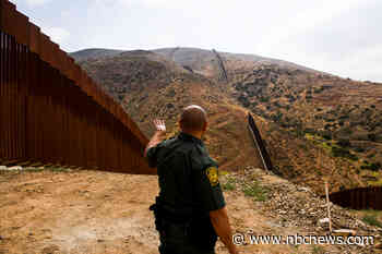 Border Patrol's use of Amazon's Wickr messaging app draws scrutiny