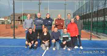 Eerste padelterreinen in Denderleeuw officieel geopend: “Als familieclub zowel tennis als padel verder uitbouwen” - Het Laatste Nieuws