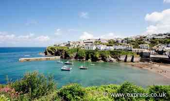 'Cornwall is on the edge!' Tourism backlash as anger rages at holiday home owners - Express