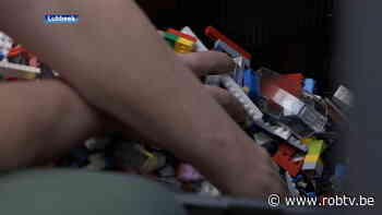 Sieber Bulteel uit Lubbeek wordt voltijds betaald om met de legoblokken te spelen - ROB-tv