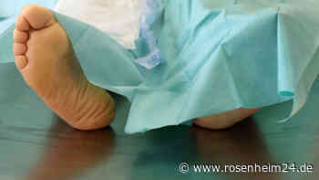 Vater (†89) im Landkreis Rosenheim mit Schlafmitteln getötet? Tochter (63) auf Mallorca verhaftet