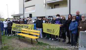 FORLI': Quartiere Romiti, una panchina gialla in memoria di Giulio Regeni | FOTO - Teleromagna24