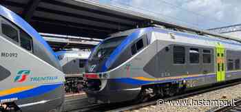 Minuetto con problemi di gasolio rimane fermo due ore appena fuori dalla stazione di Biella: disagi e rabbia per i pendolari - La Stampa