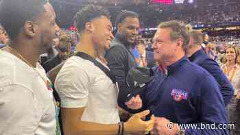 ‘This should be yours’: Bill Self gifts Devon Dotson a 2022 KU national title hat - Belleville News-Democrat