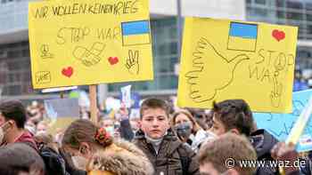 17.500 Duisburger Schüler wollen Signal für Frieden senden - WAZ News