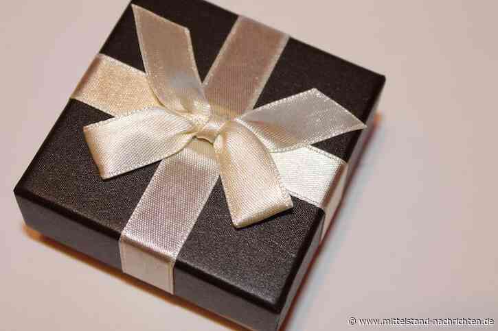 Geschenke an Mitarbeitende und Geschäftsfreunde: Was gibt es zu beachten?