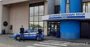 Atterra dalla Moldavia, fermato dalla polizia - Gazzetta di Parma