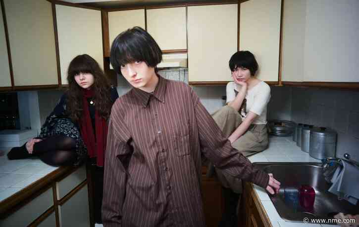 Horsegirl share their “closest thing” to a love song, ‘World Of Pots And Pans’