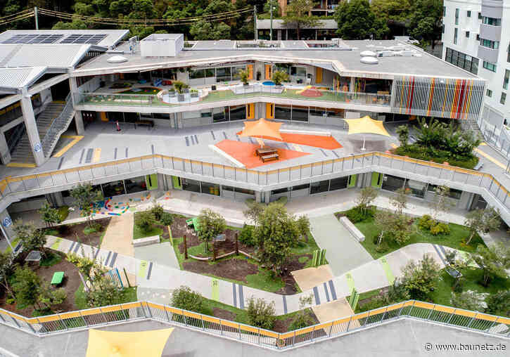 Schule auf der Terrasse
 - Lacoste+Stevenson und DesignInc in Sydney