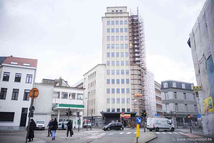 Stad versnelt procedure verblijfsaanvragen voor Oekraïeners na lange wachttijden in stadsloketten