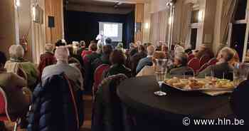 Lokaal bestuur Herne zet 54 gemeentelijke vrijwilligers in de bloemetjes - Het Laatste Nieuws
