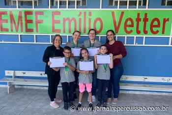 Escolas de Campo Bom recebem premiação de feira de ciência e tecnologia - Jornal Repercussão