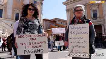 VIDEO | C'era una volta il trasporto su ferro, la protesta dei pendolari in Campidoglio