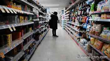 Deutsche Bank is the first big bank to forecast a US recession