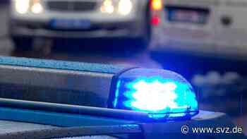 Polizeieinsatz in Wittenberge: Fahrerflucht nach Unfall auf Parkplatz in der Neuhausstraße - svz – Schweriner Volkszeitung