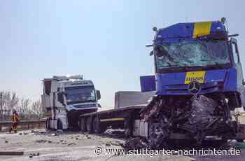 A5 bei Bruchsal: Drei Verletzte und Sperrung nach schwerem Unfall - Stuttgarter Nachrichten
