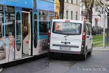Kleintransporter kollidiert mit Straßenbahn in Dresden | blick.de - Sachsen - Blick.de