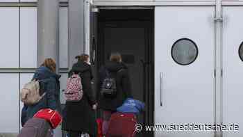 Verbände bitten um Spenden für Ukrainer und Ukrainerinnen - Süddeutsche Zeitung - SZ.de