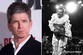 No, Noel Gallagher, Harry Styles Isn’t Noodling on a Guitar — He’s Got a Dulcimer