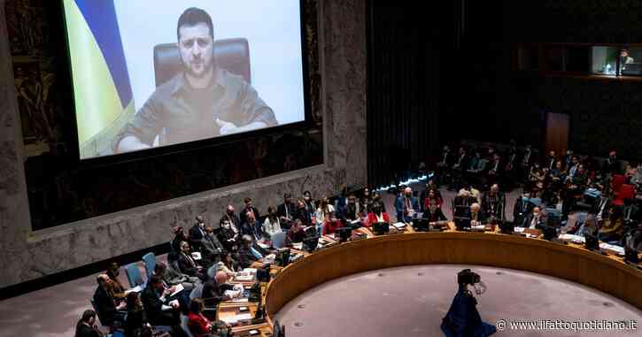 Zelensky all’Onu: “Basta parole vuote. Rimuovere la Russia dal Consiglio di sicurezza. Serve un processo come a Norimberga”