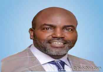 2023: Group purchases, presents form to gov aspirant in Delta - Punch Newspapers