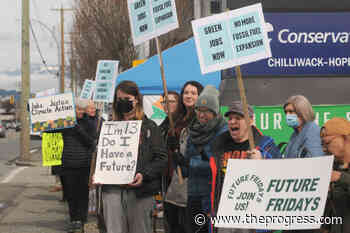 PHOTOS: 'Just Transition' climate rally in Chilliwack calls for action to move into green economy – Chilliwack Progress - Chilliwack Progress