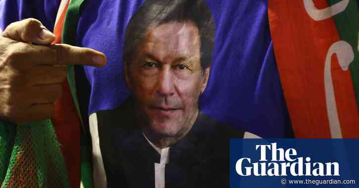Pakistan’s supreme court delays verdict on fate of Imran Khan