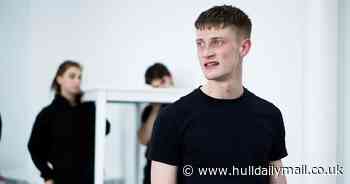 Devastated Hull students fear for future after shock school closure - Hull Live