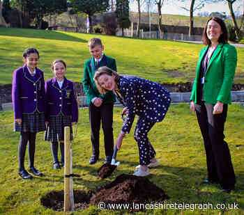 Blackburn school plant tree for Queen's Jubilee project