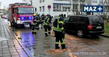 Rathenow: Feuerwehr beseitigt Ölspur - Märkische Allgemeine Zeitung