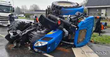 Tractor rijdt tegen vrachtwagen en breekt doormidden: landbouwer lichtgewond - Het Laatste Nieuws