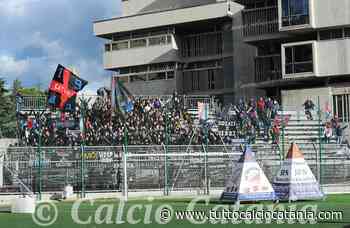 CATANIA (Video): l'incitamento dei tifosi nel Settore Ospiti del "Viviani" - Tutto Calcio Catania - Tutto Calcio Catania