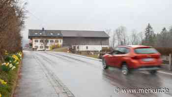 Bauausschuss von Fischbachau hält am Fahrbahnteiler für 200 000 Euro fest - Bau aber erst in ein paar Jahren - Merkur.de