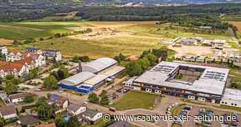 Sportplatz-Nutzung in Perl durch Victor's Bau+Wert AG genehmigt. - Saarbrücker Zeitung