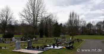 Bei der Grabpflege überfallen: Krimineller bedroht 65-Jährige mit Messer - Mindener Tageblatt