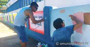 GALERIA – Muro da Apae de Brusque é revitalizado com nova pintura; confira resultado - O Município