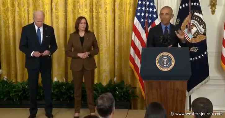 Watch the Bizarre Moment Biden Pulls Something Out of His Pocket and Eats It During Middle of Obama Speech