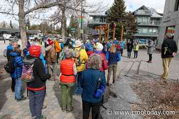 PHOTOS: Rally for Ukraine held in Canmore - Rocky Mountain Outlook - Bow Valley News