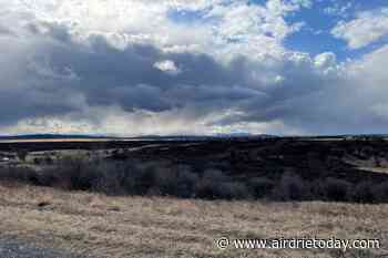 Rocky View County rancher recounts grass fire west of Calgary - Airdrie Today