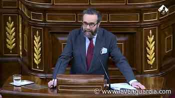 Un diputado de Vox compara a Sánchez con Hitler y a Bolaños con Goebbels - La Vanguardia