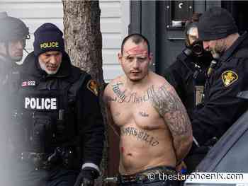 Man in custody after weapons call, standoff in Riversdale