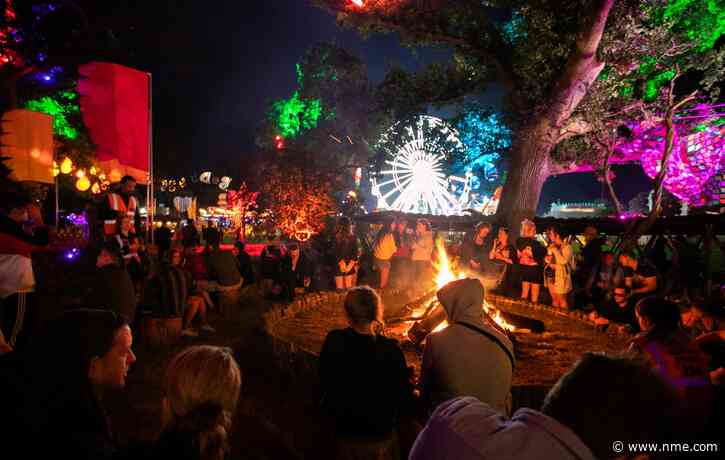Artists in Ireland to receive 325 Euros per week