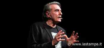 Carlo Massarini arriva al Civico di Vercelli: “Non ho avuto altra band al di fuori dei Beatles” - La Stampa