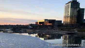 Caution urged around Saskatoon's river