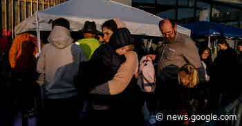 A New Surge of Ukrainians at U.S. Border - The New York Times