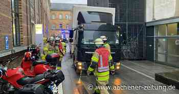 Unter Lkw eingeklemmt: Mann stirbt bei Rangierunfall in Aachen - Aachener Zeitung