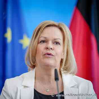 Deutschland nimmt 47 Holocaust-Überlebende aus Ukraine auf - radioeuskirchen.de