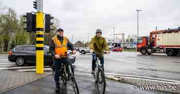 Fietsersbond Dendermonde tevreden dat Wegen en Verkeer kruispunt nu toch wil aanpassen: “Eindelijk zal het conflictvrij worden” - Het Laatste Nieuws